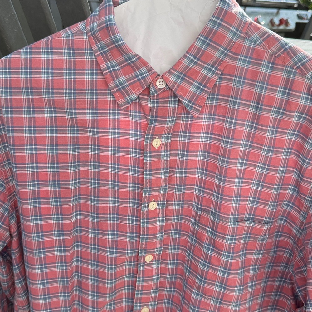 Faherty Red and Blue Checkered Shirt - Picture 5 of 16